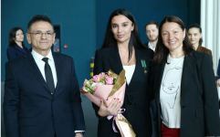 Азербайджанские гимнастки награждены юбилейной медалью "15-летие министерства оборонной промышленности (2005-2020)" (ФОТО)