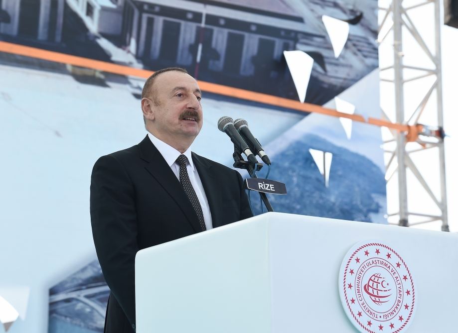 Президент Ильхам Алиев и Президент Реджеп Тайип Эрдоган приняли участие в открытии аэропорта Ризе-Артвин в Турции (ФОТО/ВИДЕО)
