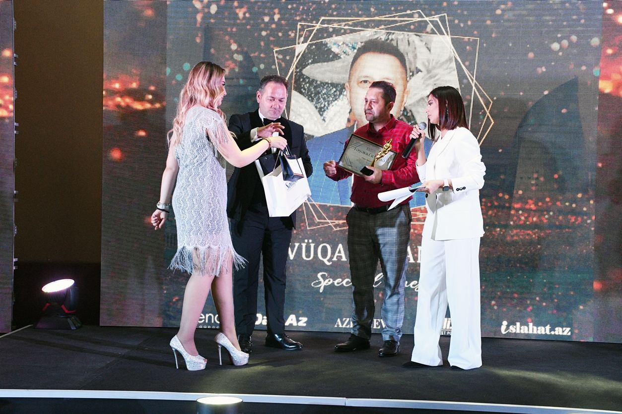 Корреспондент Trend отмечен премией BEST OF THE CITY за вклад в развитие СМИ (ФОТО)
