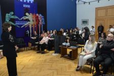 Театральный подарок к Международному дню музеев - актеры Бакинского муниципального театра показали спектакль о жизни Хуршидбану Натаван (ФОТО)