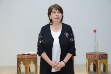 Театральный подарок к Международному дню музеев - актеры Бакинского муниципального театра показали спектакль о жизни Хуршидбану Натаван (ФОТО)