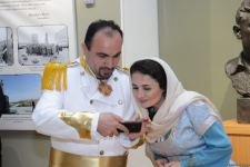 Театральный подарок к Международному дню музеев - актеры Бакинского муниципального театра показали спектакль о жизни Хуршидбану Натаван (ФОТО)