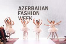 Azerbaijan Fashion Week 2022 – любимый Восток, футуризм, вечерние наряды (ФОТО)