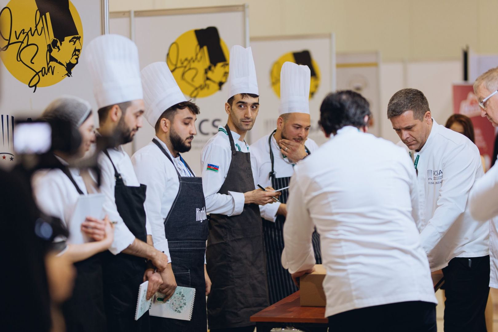 В Азербайджане определены победители национального кулинарного чемпионата "Золотой Шах" (ФОТО)