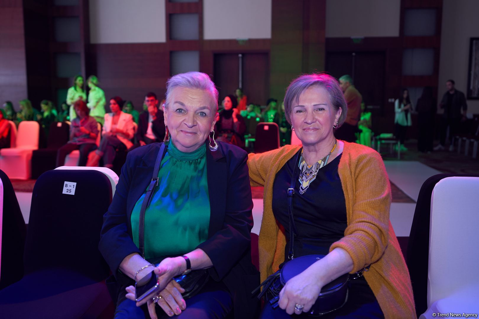 Azerbaijan Fashion Week 2022 – любимый Восток, футуризм, вечерние наряды (ФОТО)