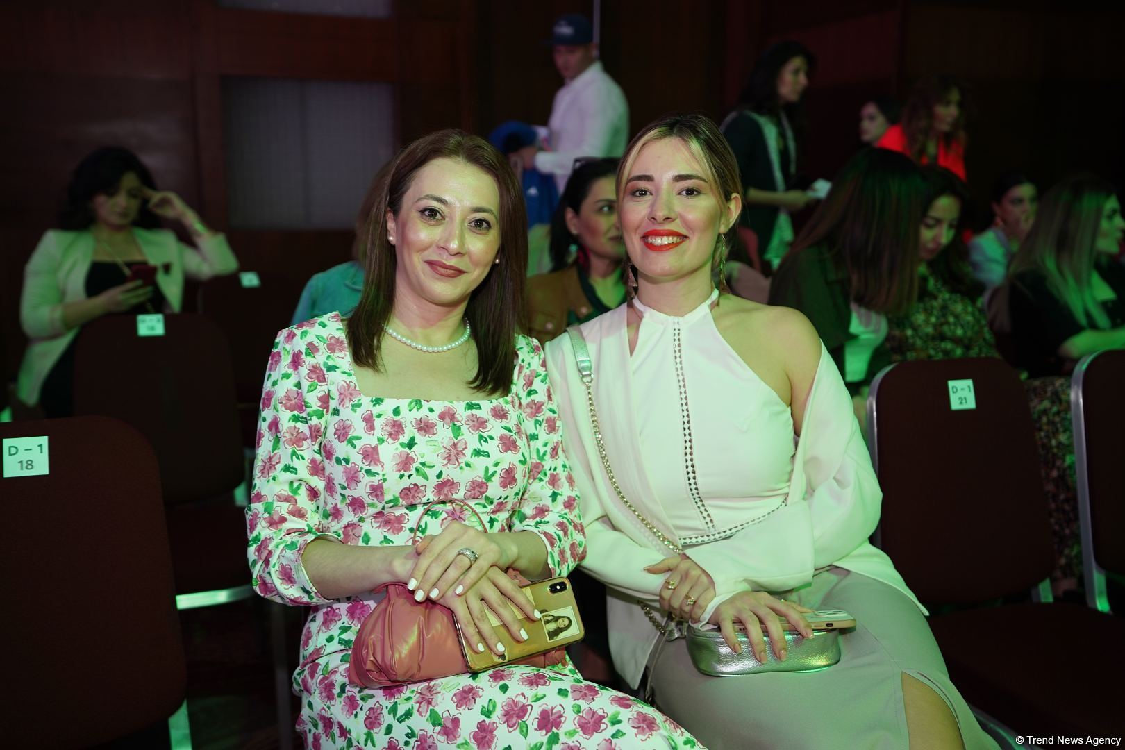 Azerbaijan Fashion Week 2022 – любимый Восток, футуризм, вечерние наряды (ФОТО)