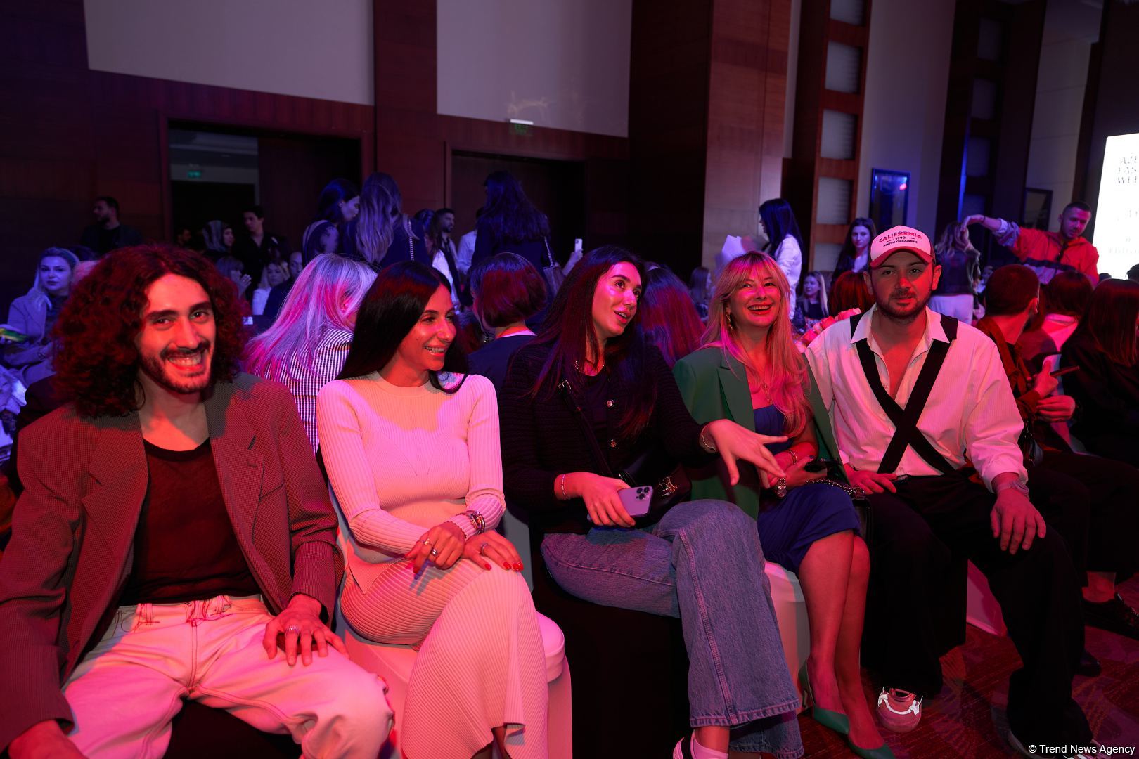 Azerbaijan Fashion Week 2022 – любимый Восток, футуризм, вечерние наряды (ФОТО)