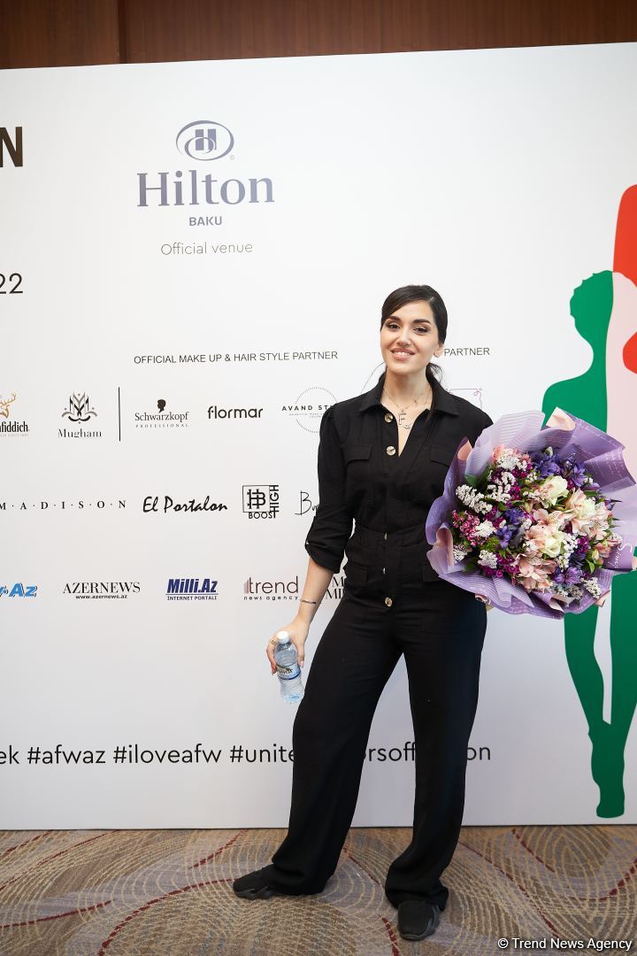 Azerbaijan Fashion Week 2022 – любимый Восток, футуризм, вечерние наряды (ФОТО)