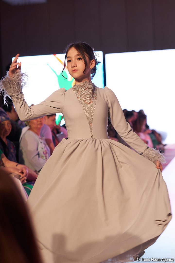Azerbaijan Fashion Week 2022 – любимый Восток, футуризм, вечерние наряды (ФОТО)