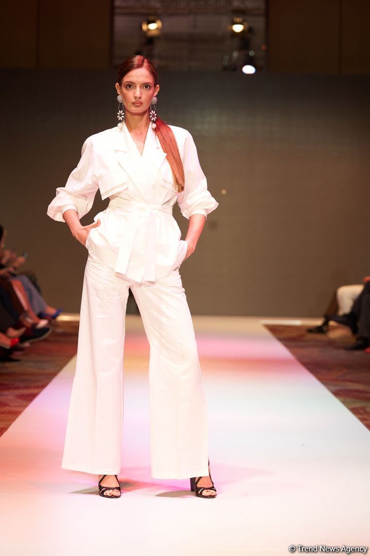 Azerbaijan Fashion Week 2022 – любимый Восток, футуризм, вечерние наряды (ФОТО)