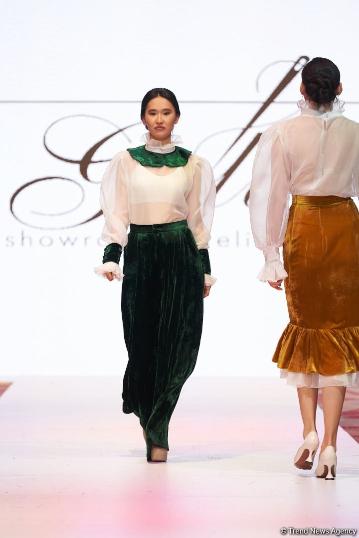Azerbaijan Fashion Week 2022 – любимый Восток, футуризм, вечерние наряды (ФОТО)
