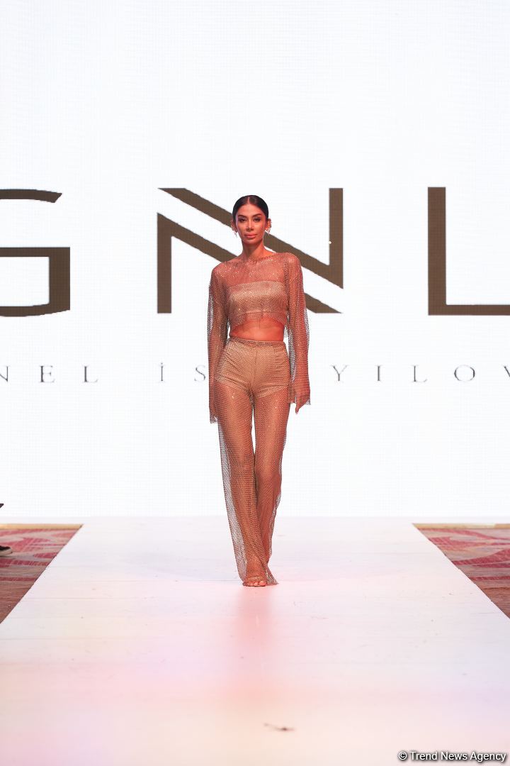 Azerbaijan Fashion Week 2022 – любимый Восток, футуризм, вечерние наряды (ФОТО)