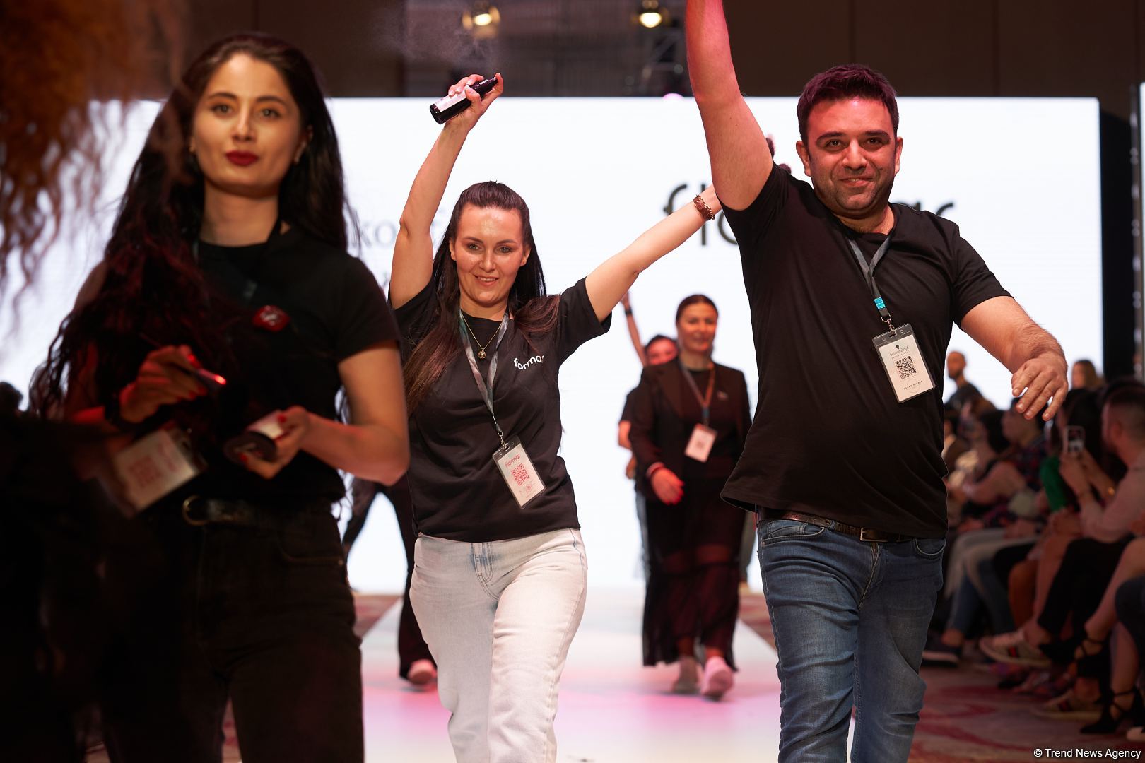Azerbaijan Fashion Week 2022 – любимый Восток, футуризм, вечерние наряды (ФОТО)