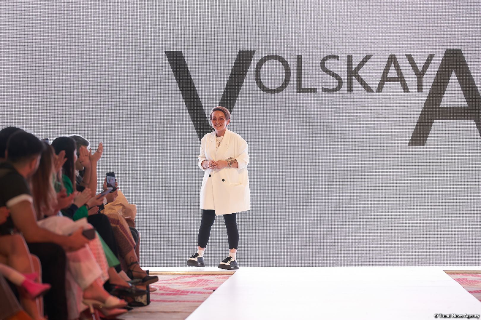 Azerbaijan Fashion Week 2022 – любимый Восток, футуризм, вечерние наряды (ФОТО)