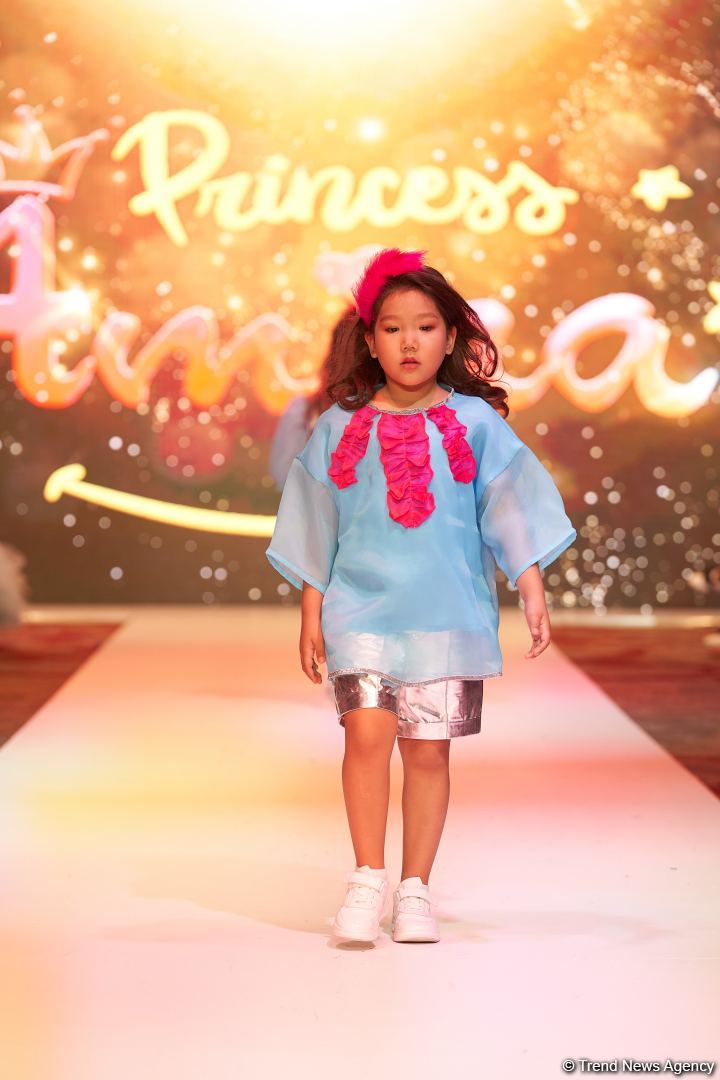 Azerbaijan Fashion Week 2022 – любимый Восток, футуризм, вечерние наряды (ФОТО)