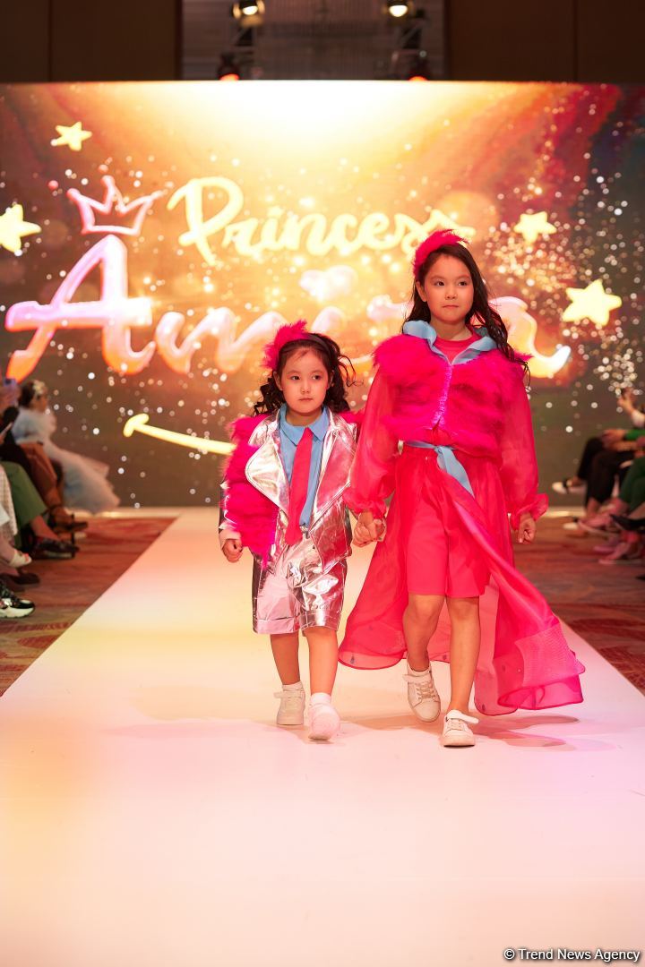 Azerbaijan Fashion Week 2022 – любимый Восток, футуризм, вечерние наряды (ФОТО)