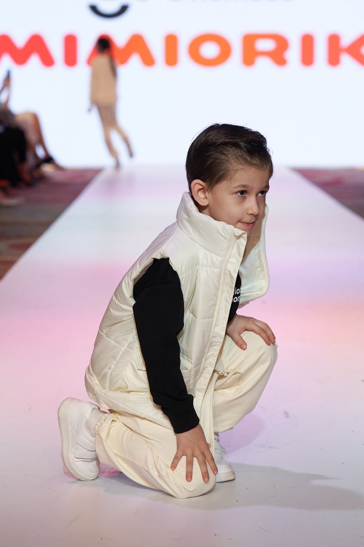 Приятный шок на Azerbaijan Fashion Week 2022 - на подиум вышли модели разного возраста, роста и веса (ФОТО)
