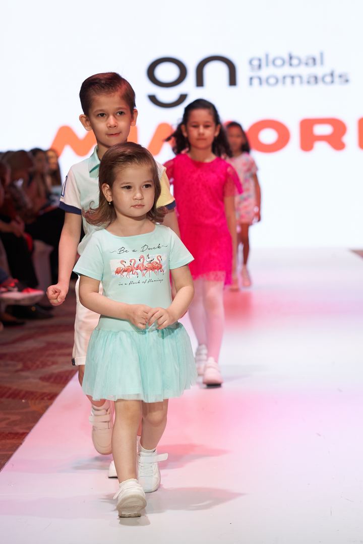 Приятный шок на Azerbaijan Fashion Week 2022 - на подиум вышли модели разного возраста, роста и веса (ФОТО)