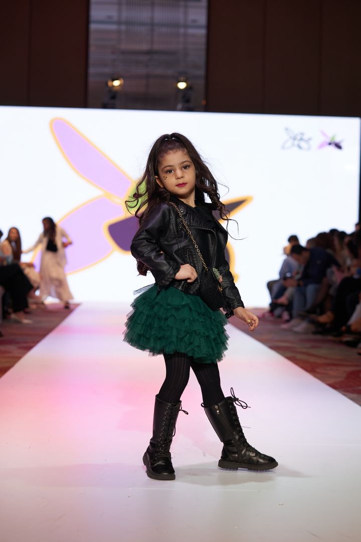 Приятный шок на Azerbaijan Fashion Week 2022 - на подиум вышли модели разного возраста, роста и веса (ФОТО)