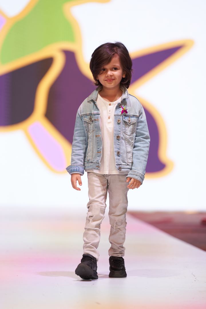 Приятный шок на Azerbaijan Fashion Week 2022 - на подиум вышли модели разного возраста, роста и веса (ФОТО)