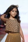 Приятный шок на Azerbaijan Fashion Week 2022 - на подиум вышли модели разного возраста, роста и веса (ФОТО)