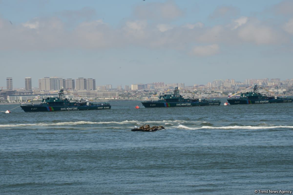 Специализированные войска ВМС Азербайджана выполнили различные маневры в рамках фестиваля TEKNOFEST (ФОТО/ВИДЕО)