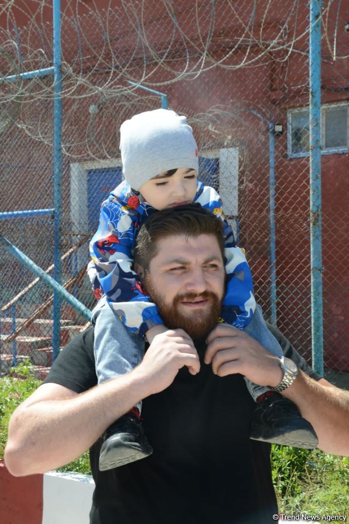 В исправительных учреждениях минюста Азербайджана продолжается исполнение распоряжения о помиловании (ФОТОСЕССИЯ)