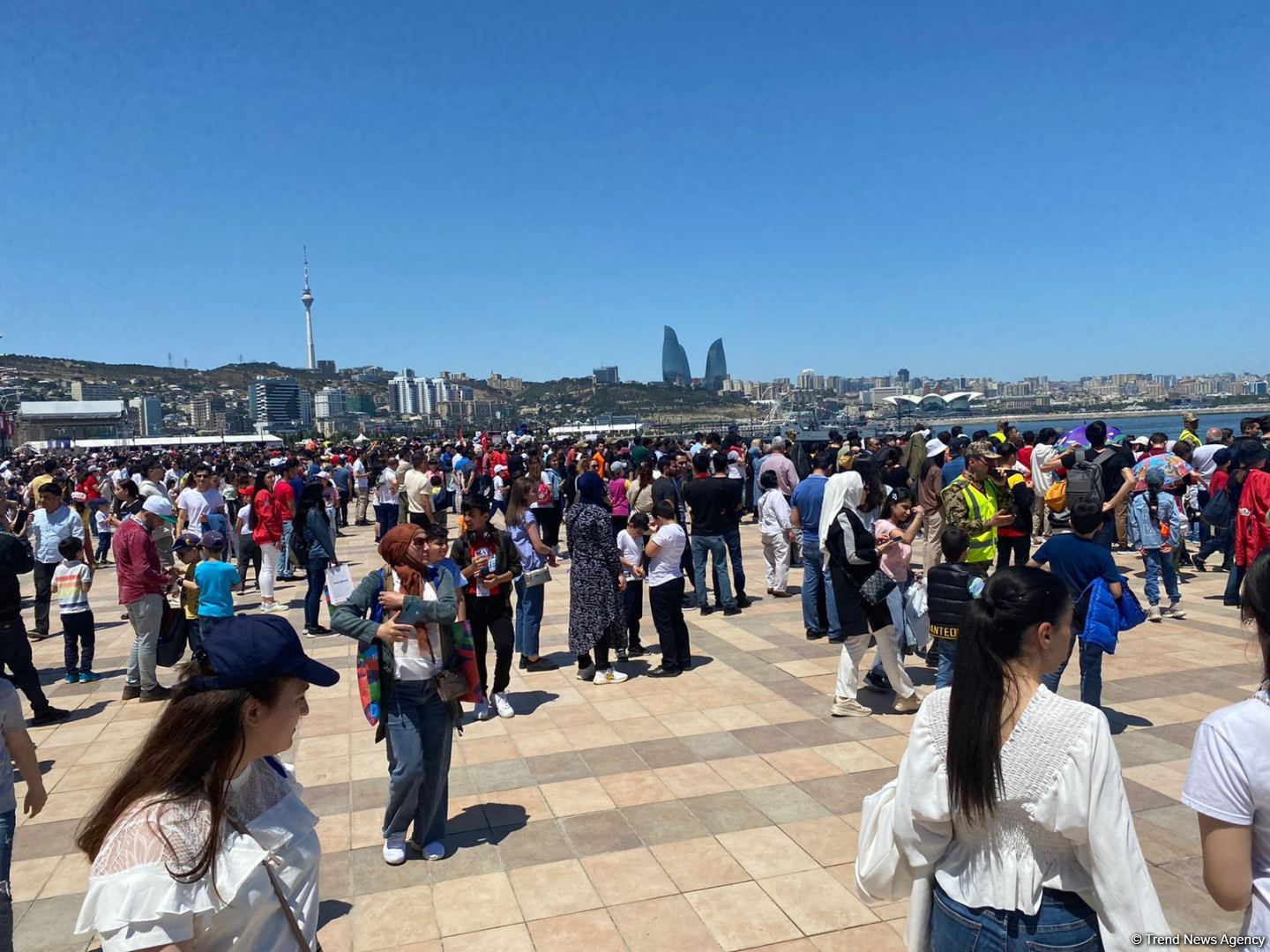 Azerbaijan’s Baku holds another air show as part of fourth day of TEKNOFEST festival (PHOTO/VIDEO)