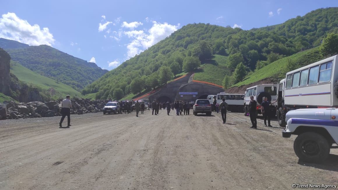 Diplomats get familiarized with tunnel construction work in Azerbaijan's Kalbajar (PHOTO)