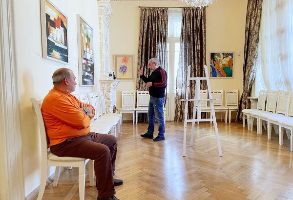 Маленький бакинский двор, посреди которого растет большое фисташковое дерево… Памяти Вагифа Асадова (ФОТО)