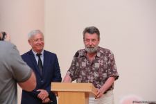 Источающая позитив и добрые эмоции. Бакинская интеллигенция отметила юбилей художницы из Германии (ФОТО)