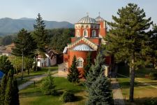 Из Азербайджана в Сербию – древние монастыри на лоне прекрасной природы  (ФОТО)