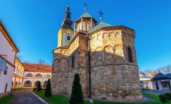 Из Азербайджана в Сербию – древние монастыри на лоне прекрасной природы  (ФОТО)