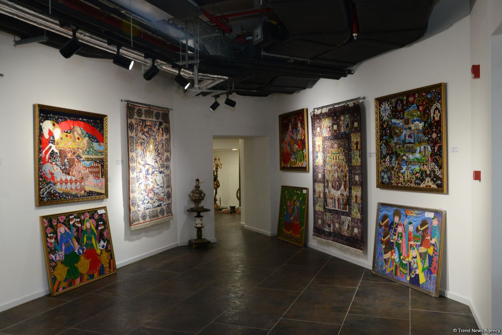 Report from restored famous ‘Sharg Bazari’ complex in Azerbaijan’s Baku