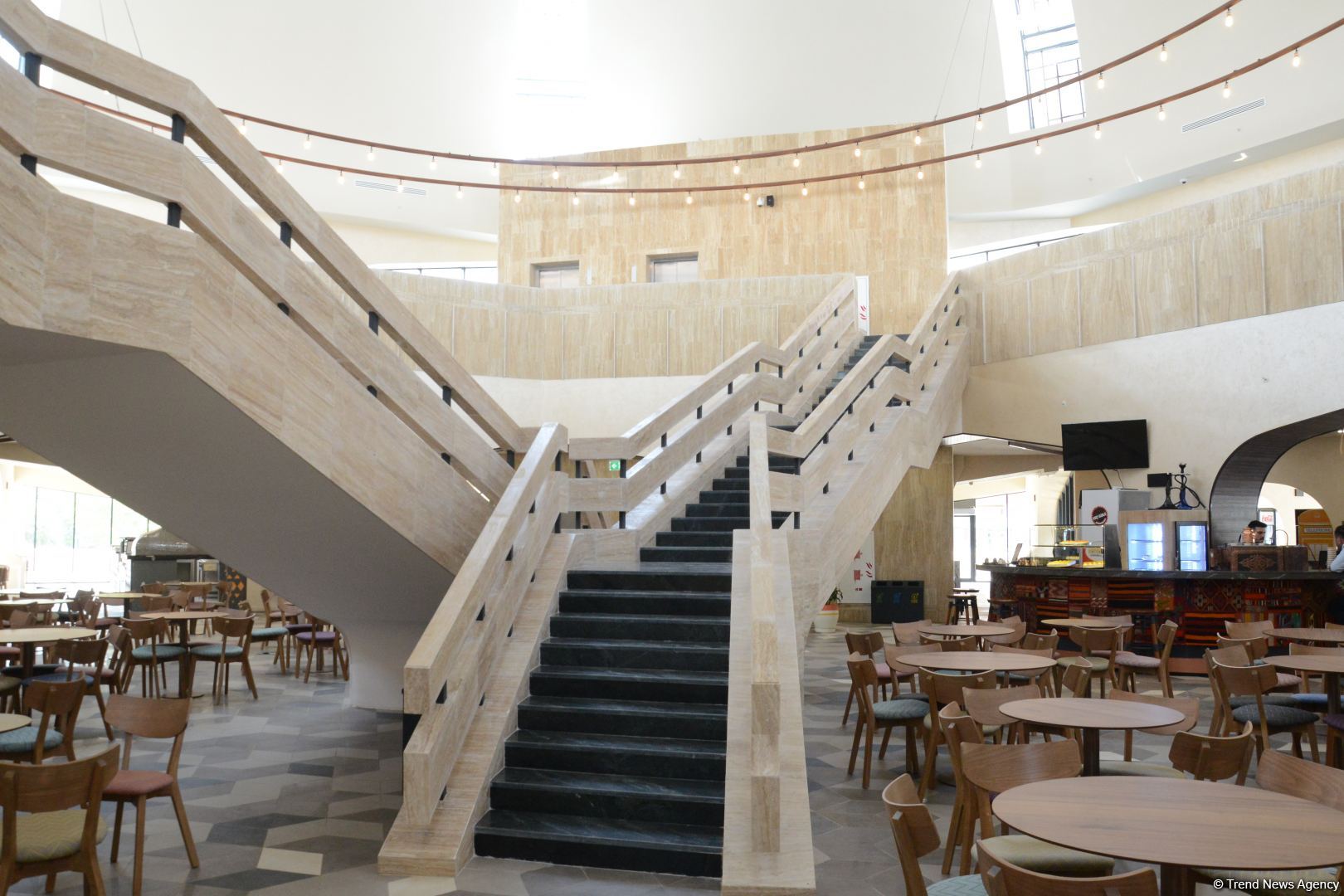 Report from restored famous ‘Sharg Bazari’ complex in Azerbaijan’s Baku