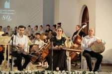 "Ey əziz anam, Azərbaycan" - к 80-летию легендарного Муслима Магомаева  (ФОТО)