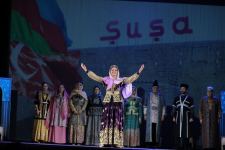 Дочь последнего карабахского хана – в Баку состоялась премьера спектакля о Хуршидбану Натаван (ФОТО)