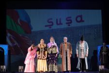 Дочь последнего карабахского хана – в Баку состоялась премьера спектакля о Хуршидбану Натаван (ФОТО)