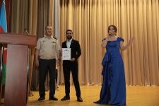 В Баку для военнослужащих проведен праздничный концерт (ФОТО)