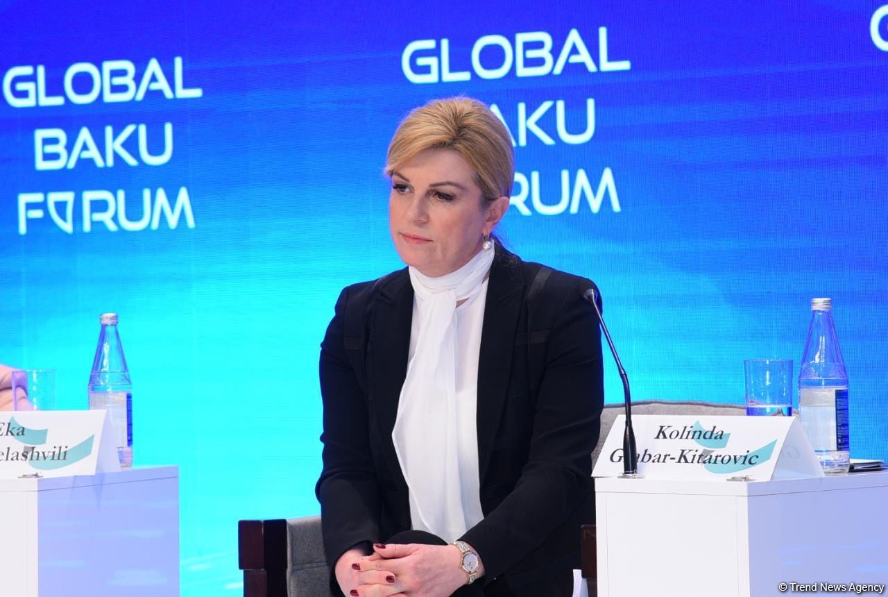 Состоялось первое панельное заседание в рамках IX Глобального Бакинского Форума (ФОТО)