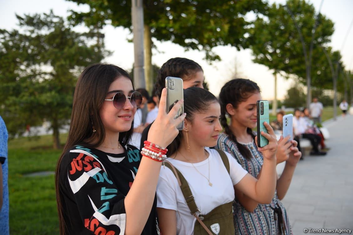 Baku hosts concert in honor of Azerbaijan's victory at European Championship (PHOTO)