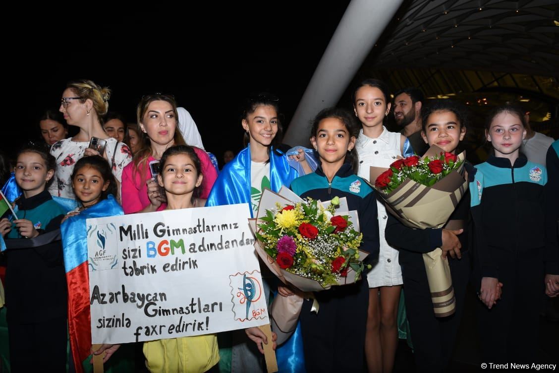 Azerbaijani gymnasts return from European Championship in Israel with four medals (PHOTO)