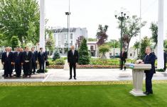 Президент Ильхам Алиев и Президент Шавкат Мирзиёев приняли участие в церемонии открытия площади Гейдара Алиева в Ташкенте (ФОТО/ВИДЕО)