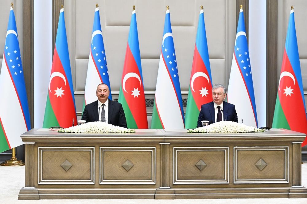 Azerbaijan, Uzbekistan sign documents (PHOTO/VIDEO)