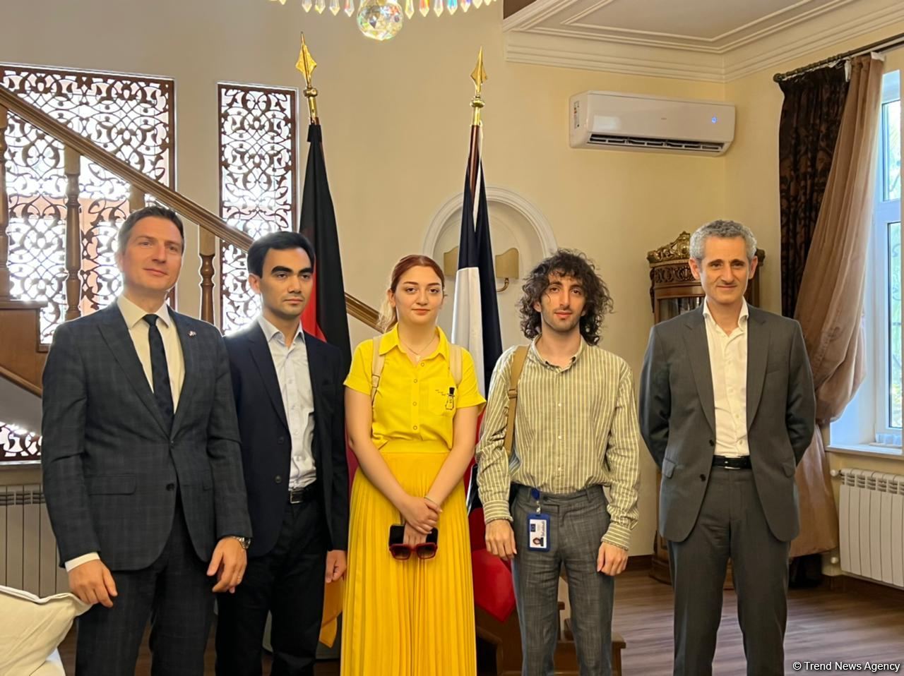 Baku hosts discussions on meetings between Azerbaijani and Armenian young people in Strasbourg (PHOTO)