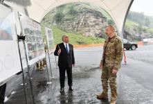 Президент Ильхам Алиев ознакомился со строительством двух тоннелей, сооружаемых в Гейгельском районе
 (ФОТО/ВИДЕО)