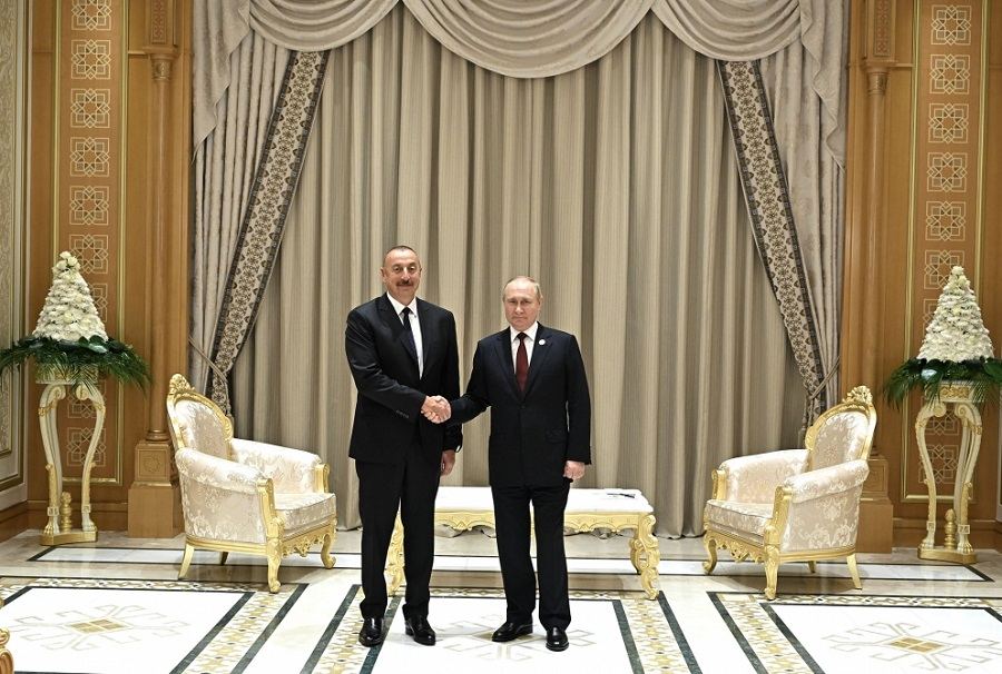 Президент Ильхам Алиев встретился в Ашхабаде с Президентом Владимиром Путиным (ФОТО/ВИДЕО)