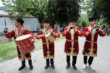 Большой праздник в Шеки – День города, международный фестиваль, красота архитектуры (ФОТО)