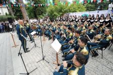 Большой праздник в Шеки – День города, международный фестиваль, красота архитектуры (ФОТО)