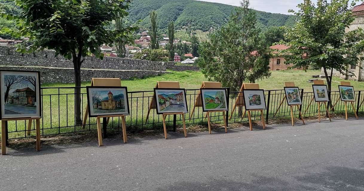 Большой праздник в Шеки – День города, международный фестиваль, красота архитектуры (ФОТО)
